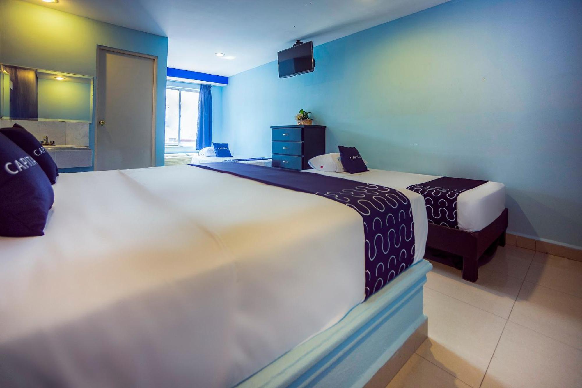 Capital O Hotel Diro, Монтерей Екстериор снимка