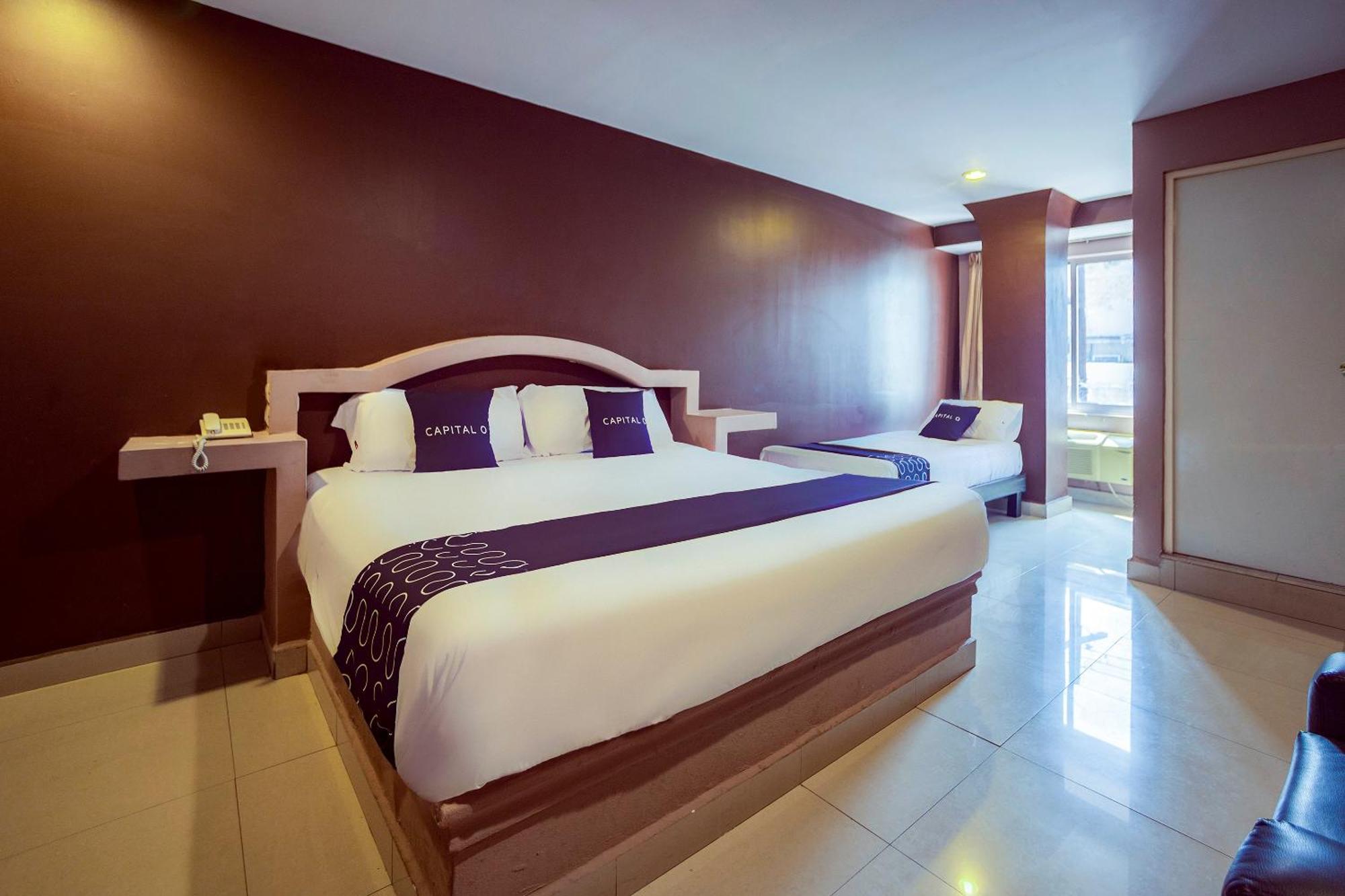 Capital O Hotel Diro, Монтерей Екстериор снимка